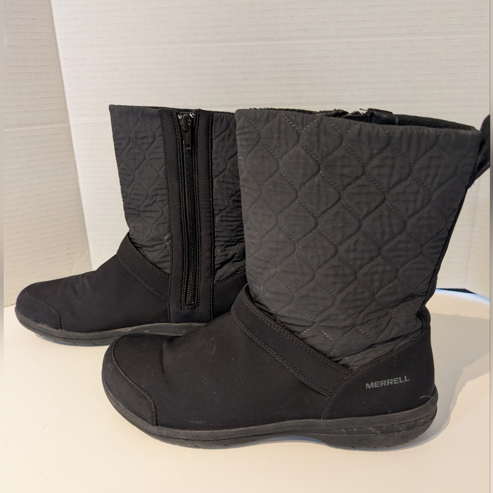 Merrell Womens Quilted Black Winter Boots‎ Sz. 7.5